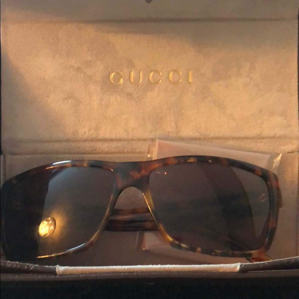 Gucci sunglasses - unworn - brand new